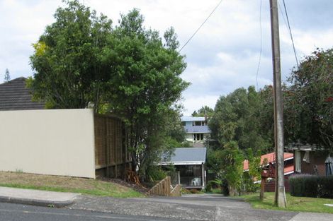 Photo of property in 1/30 Selwyn Crescent, Forrest Hill, Auckland, 0620