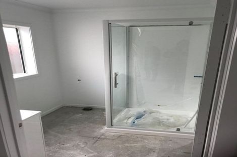 Photo of property in 2 Pukeko Street, Frankton, Hamilton, 3204