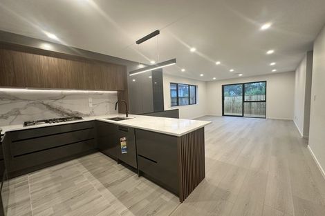 Photo of property in 23 Drumnaconagher Road, Flat Bush, 2019