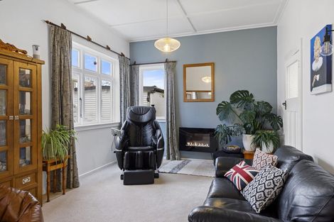 Photo of property in 45 Norton Park Avenue, Fairfield, Lower Hutt, 5011