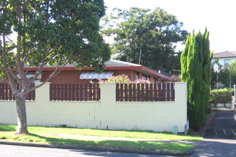 Photo of property in 1/350 Bucklands Beach Road, Bucklands Beach, Auckland, 2012