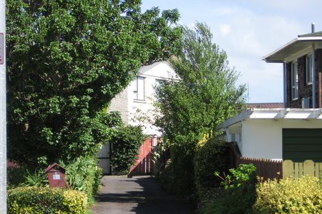 Photo of property in 1/59 Butley Drive, Farm Cove, Auckland, 2012