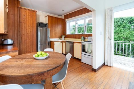 Photo of property in 20 Saint Albans Avenue, Karori, Wellington, 6012