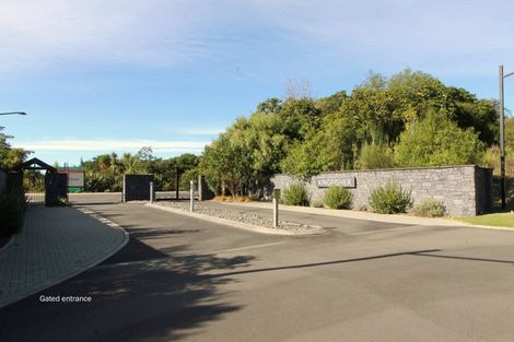 Photo of property in 21 Parawera Drive, Acacia Bay, Taupo, 3330