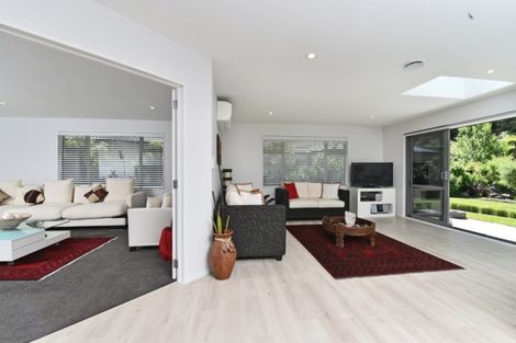 Photo of property in 24 Crabb Fields Lane, Riverhead, 0820