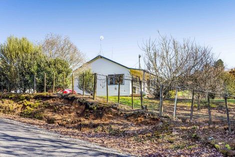 Photo of property in 2445 Tarata Road, Tarata, Inglewood, 4387