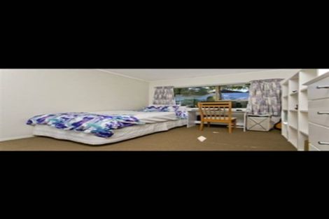 Photo of property in 13 King Richard Place, Browns Bay, Auckland, 0630