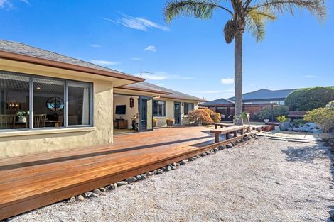 Photo of property in 20 Aranui Drive, Papamoa Beach, Papamoa, 3118