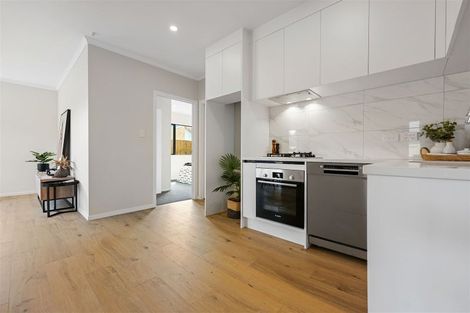 Photo of property in 48u3 Heath Street, Saint Andrews, Hamilton, 3200