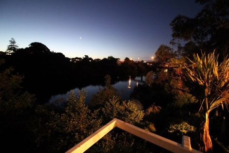 Photo of property in 355u1 River Road, Claudelands, Hamilton, 3214