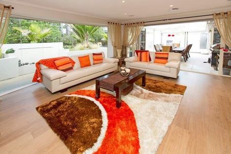 Photo of property in 36 Kittiwake Drive, Schnapper Rock, Auckland, 0632