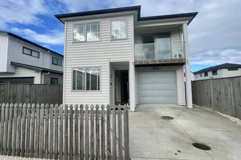 Photo of property in 5 Toanui Road, Hobsonville, Auckland, 0616