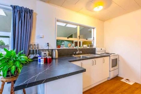 Photo of property in 18 Mount View Place, Waipukurau, 4200