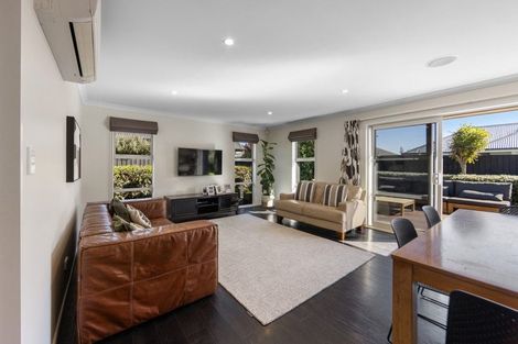 Photo of property in 4 Kawharu Street, Marshland, Christchurch, 8083