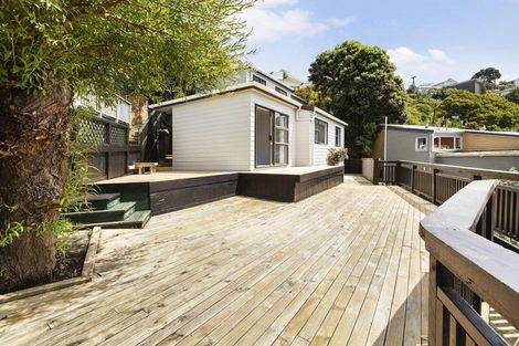 Photo of property in 51u2 View Road, Houghton Bay, Wellington, 6023