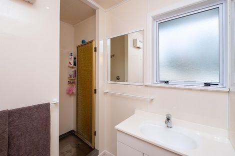 Photo of property in 16 Antonio Street, Stratford, 4332