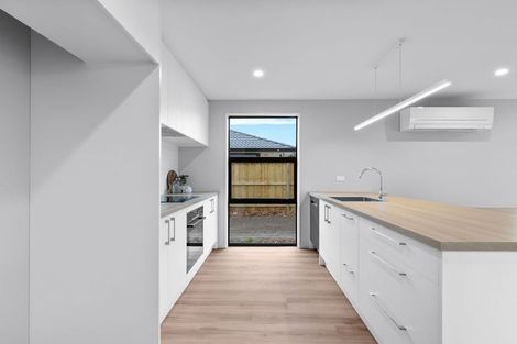 Photo of property in 15 Herridge Street, Woodend, 7691