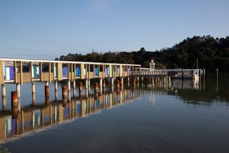 Photo of property in 5 Treloar Crescent, Hobsonville, Auckland, 0616