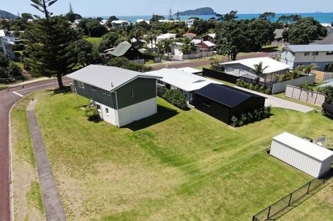 Photo of property in 50 Pauanui Beach Road, Pauanui, Hikuai, 3579