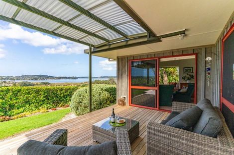 Photo of property in 58 Old Waipu Road, Mangawhai, 0505