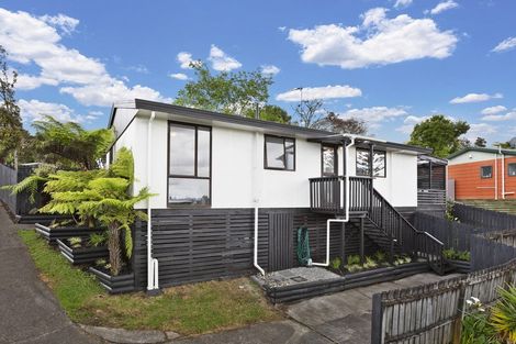 Photo of property in 1/235 Glengarry Road, Glen Eden, Auckland, 0602