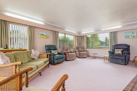 Photo of property in 16 Suffolk Crescent, Feilding, 4702