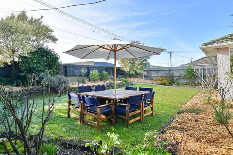 Photo of property in 53 Maces Road, Bromley, Christchurch, 8062