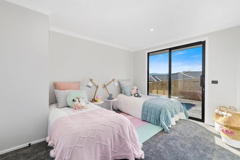 Photo of property in 13 Pacific View, Whitby, Porirua, 5024