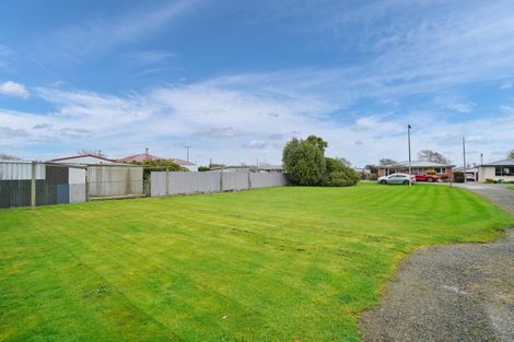 Photo of property in 25 Mauchline Street, Wallacetown, 9816