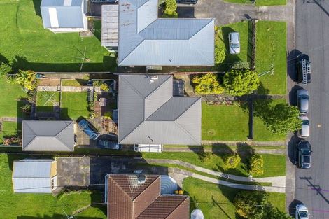 Photo of property in 18 Huruhuru Road, Massey, Auckland, 0614