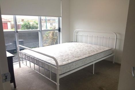 Photo of property in 1/66 Jeffs Road, Flat Bush, Auckland, 2016