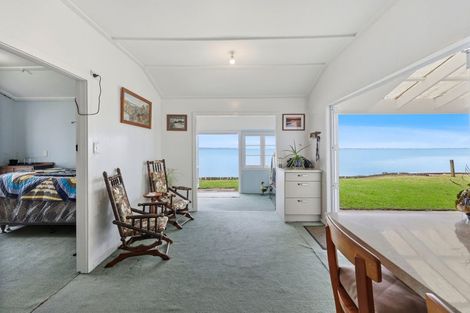 Photo of property in 63a Torkar Road, Clarks Beach, 2122