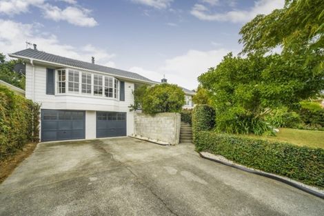 Photo of property in 25 Chilton Grove, Hokowhitu, Palmerston North, 4410