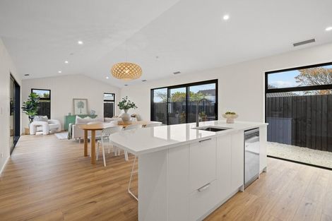 Photo of property in 25 Kakatai Place, North New Brighton, 8083