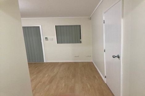 Photo of property in 55a Archibald Road, Kelston, Auckland, 0602