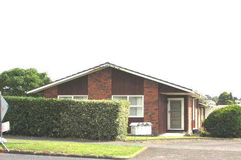 Photo of property in 2/69 Titirangi Road, New Lynn, Auckland, 0600