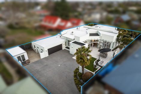 Photo of property in 233 Kingsbury Avenue, Rangiora, 7400