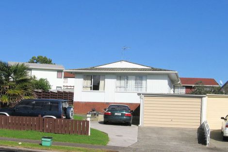 Photo of property in 2/23 Charntay Avenue, Clover Park, Auckland, 2019