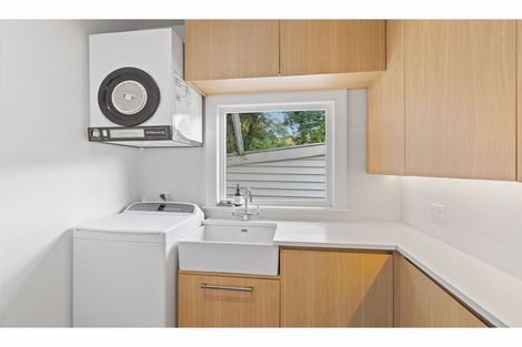 Photo of property in 53 Beckford Road, Saint Martins, Christchurch, 8022