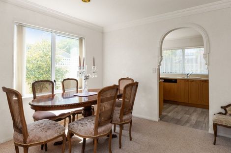 Photo of property in 81 Reynolds Road, Havelock North, 4130