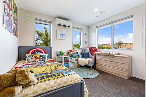 Photo of property in 44c Gilbransen Road, Kumeu, 0810