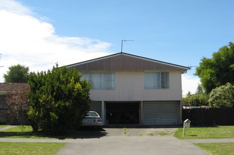 Photo of property in 16 Cleveland Street, Edgeware, Christchurch, 8013