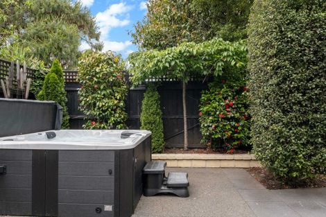 Photo of property in 75a Inwoods Road, Parklands, Christchurch, 8083