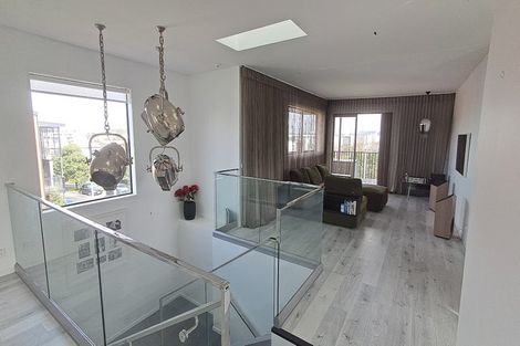 Photo of property in 4/85 Bomb Point Drive, Hobsonville, Auckland, 0616