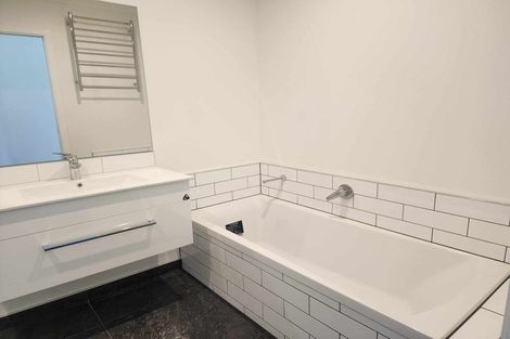 Photo of property in 115 Queen Charlotte Drive, Aotea, Porirua, 5024