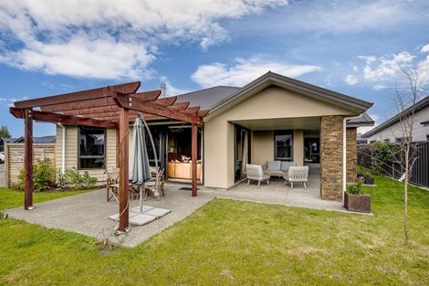 Photo of property in 23 Gee Place, Taradale, Napier, 4112