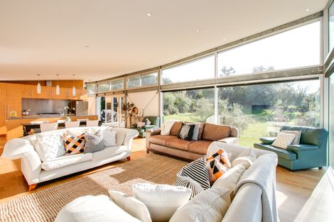 Photo of property in 101 Lane Road, Havelock North, 4130