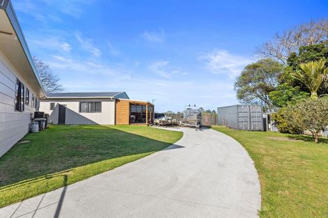 Photo of property in 18 Whenuariri Place, Maketu, 3189