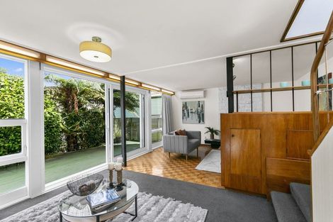 Photo of property in 44 Monaghan Avenue, Karori, Wellington, 6012