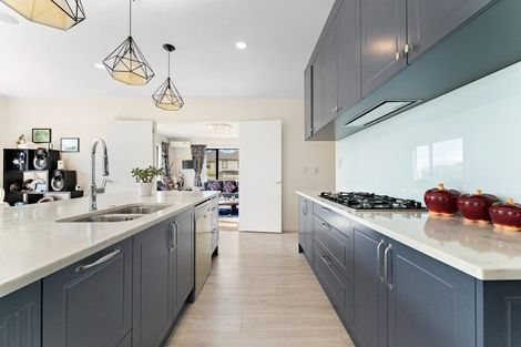 Photo of property in 24 Mettam Drive, Swanson, Auckland, 0614